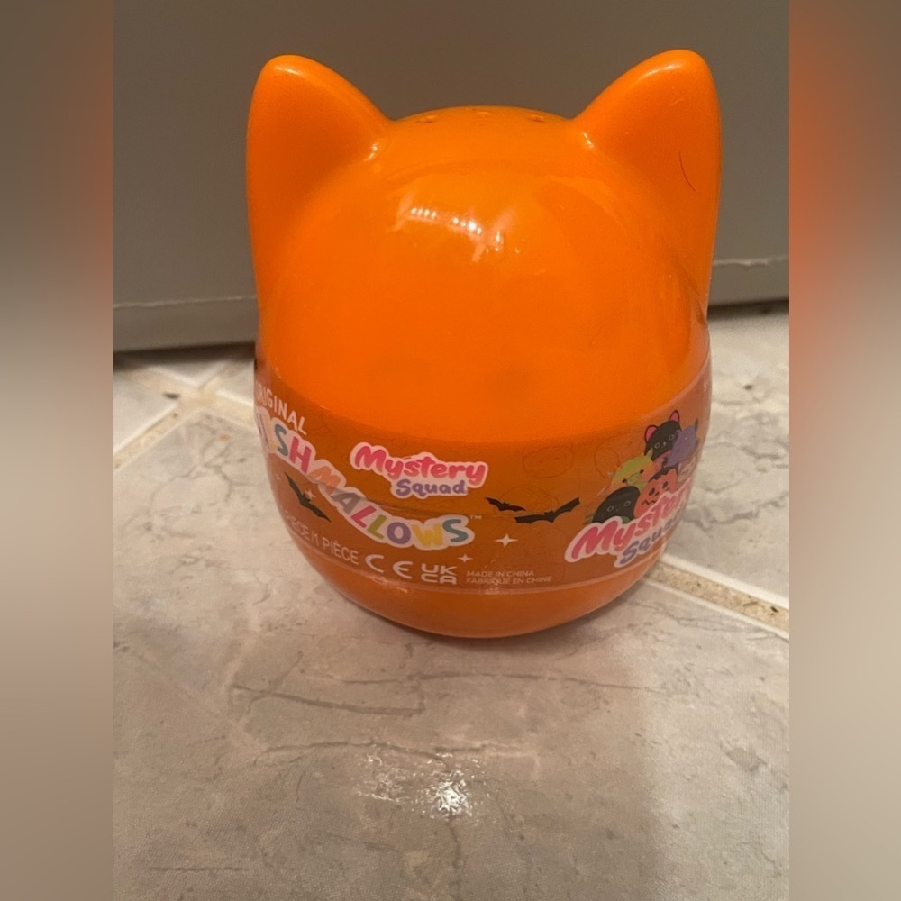 2024 Squishmallow Halloween Capsule orange